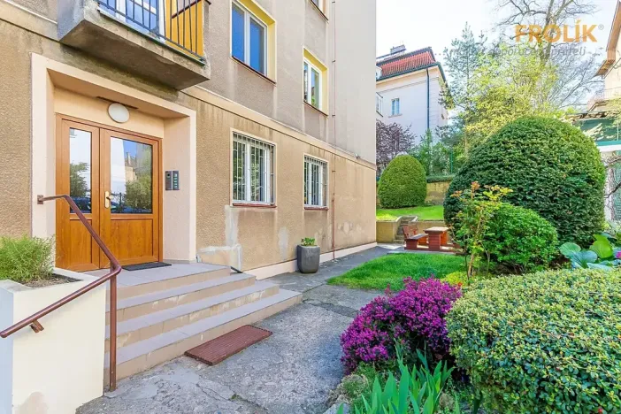 Pronájem bytu 2+kk, Praha - Dejvice, Velvarská, 40 m2