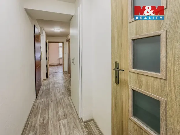 Pronájem kanceláře, Hlučín, Ostravská, 86 m2