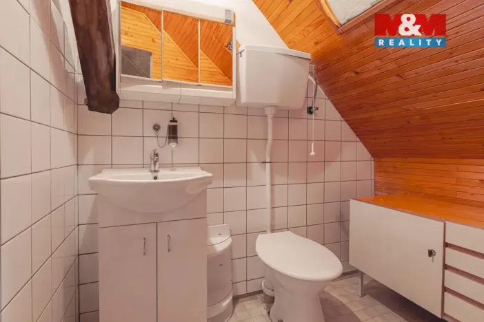 Prodej rodinného domu, Zavlekov, 183 m2