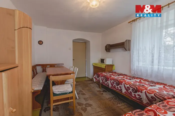 Prodej rodinného domu, Zavlekov, 183 m2