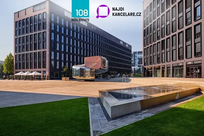 Pronájem kanceláře, Praha - Karlín, Sokolovská, 565 m2