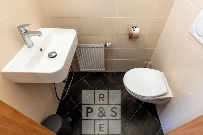 Pronájem bytu 2+kk, Praha - Vysočany, Jana Přibíka, 62 m2