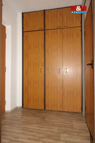 Pronájem bytu 1+kk, Hradec Králové - Pražské Předměstí, Hrubínova, 35 m2