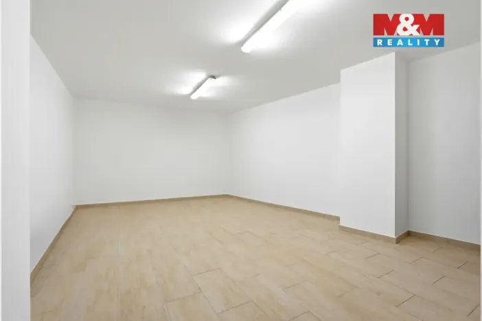 Prodej bytu 1+kk, Jablonec nad Nisou, Anenské náměstí, 20 m2