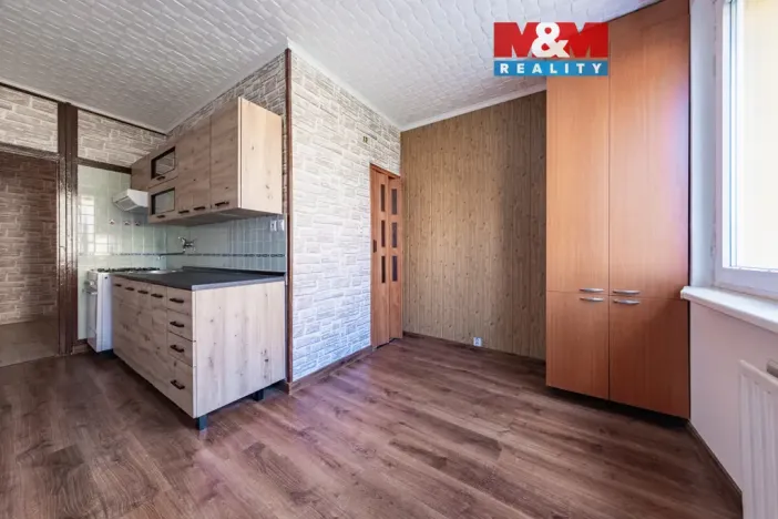 Prodej bytu 2+1, Chomutov, Skalková, 61 m2