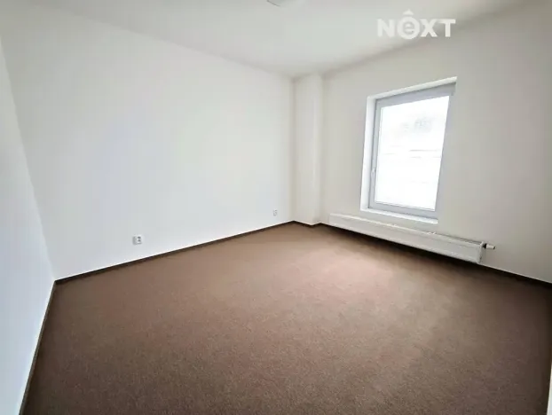 Pronájem bytu 2+kk, Trutnov, Vězeňská, 69 m2