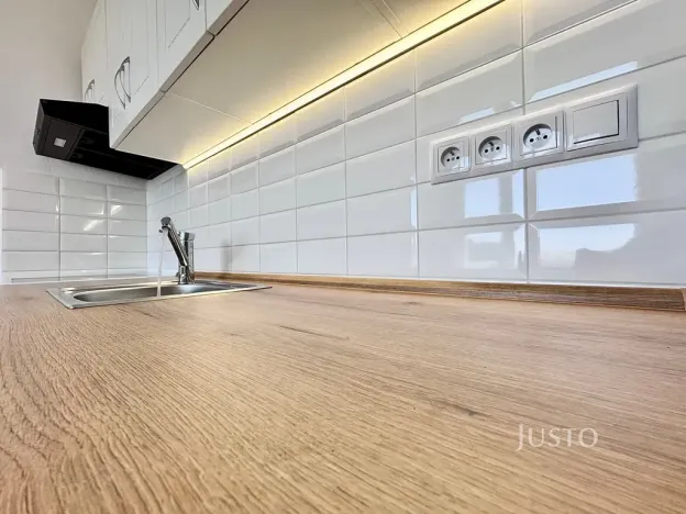 Pronájem bytu 1+1, Ústí nad Labem, Stará, 36 m2