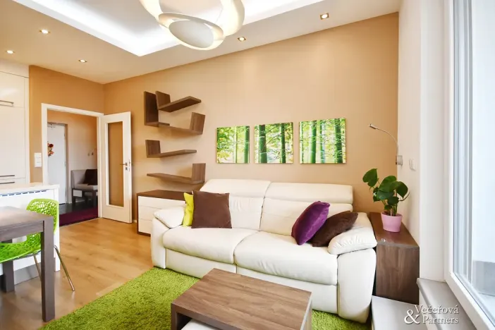 Pronájem bytu 2+kk, Praha - Hlubočepy, Geologická, 41 m2