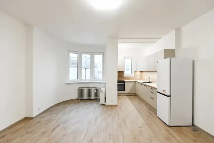 Pronájem bytu 3+kk, Praha - Vinohrady, náměstí Jiřího z Lobkovic, 95 m2