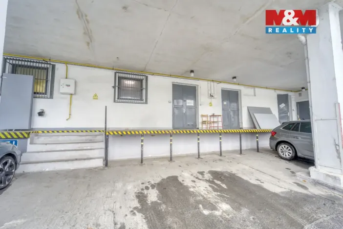 Pronájem obchodního prostoru, Plzeň - Severní Předměstí, alej Svobody, 458 m2