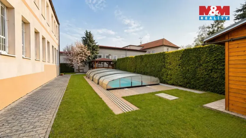 Pronájem atypického bytu, Lenešice, 171 m2