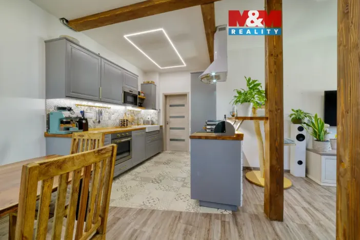 Pronájem bytu 3+kk, Mariánské Lázně - Úšovice, Dobrovského, 80 m2