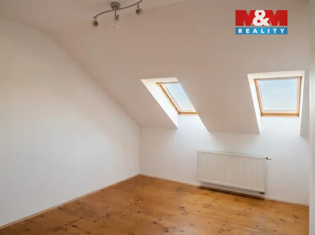 Pronájem bytu 2+1, Ústí nad Orlicí, Mírové nám., 67 m2