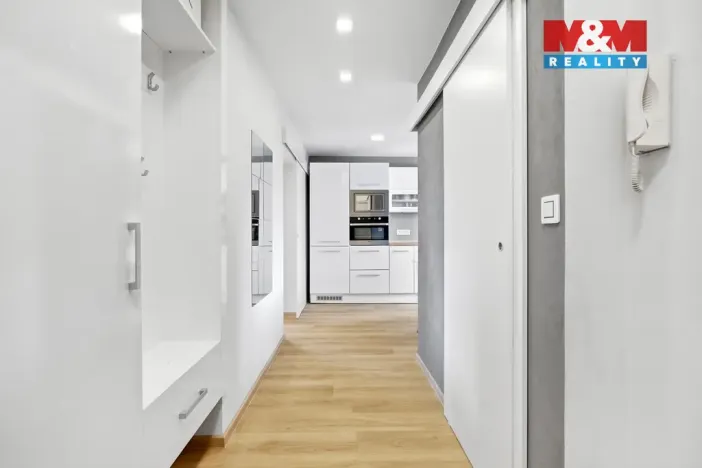 Prodej bytu 2+1, Děčín - Děčín I-Děčín, Čsl. armády, 64 m2