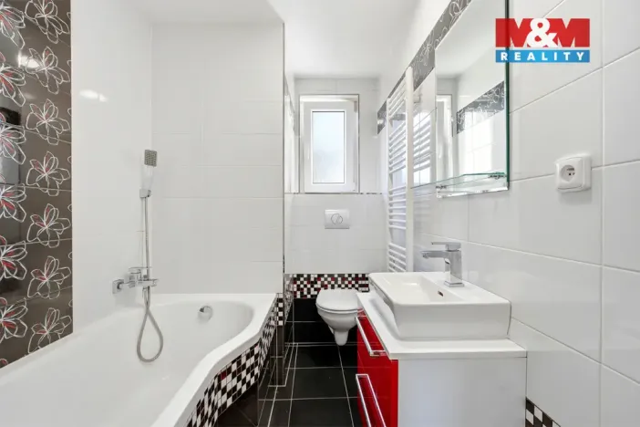 Prodej bytu 2+1, Děčín - Děčín I-Děčín, Čsl. armády, 64 m2