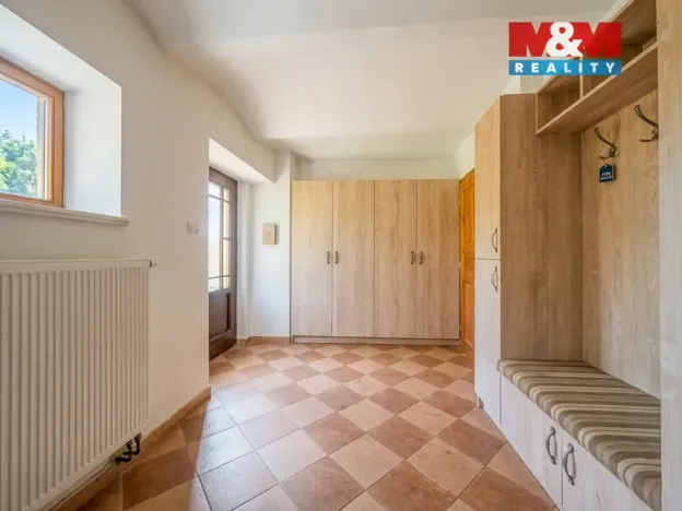 Prodej rodinného domu, Býčkovice, 200 m2