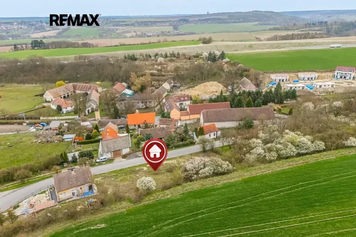 Prodej pozemku pro bydlení, Slaný, 778 m2