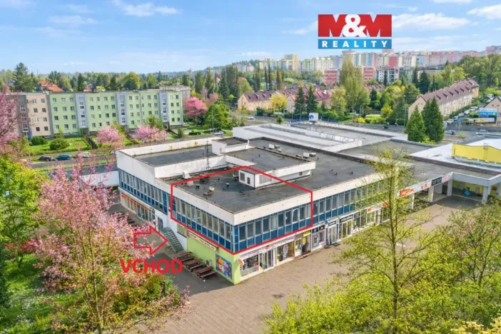 Pronájem kanceláře, Plzeň - Severní Předměstí, alej Svobody, 198 m2