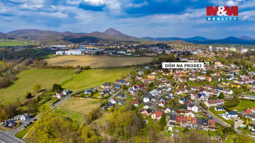 Prodej rodinného domu, Nový Bor, Jabloňová, 243 m2