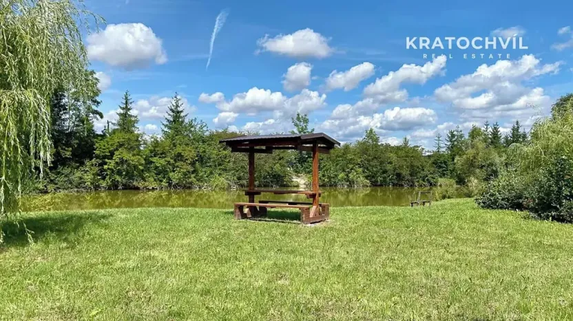 Prodej zemědělského objektu, Úmyslovice, 400 m2