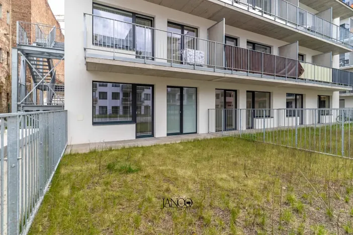 Pronájem bytu 1+1, Brno, Spolková, 38 m2