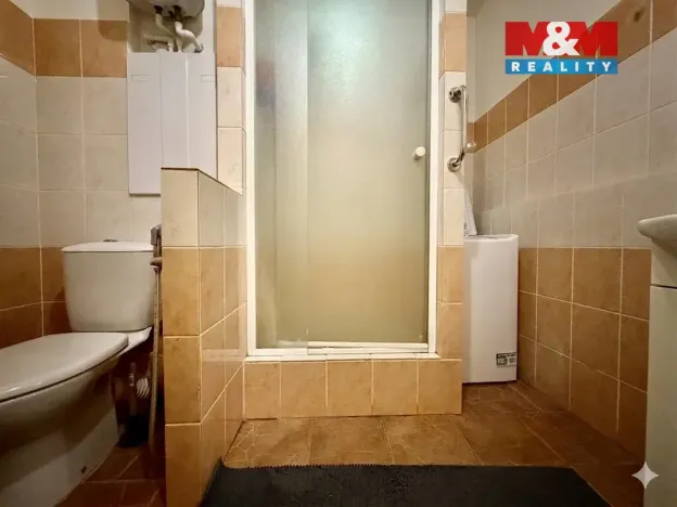 Prodej bytu 3+1, Klášterec nad Ohří, Okružní, 68 m2