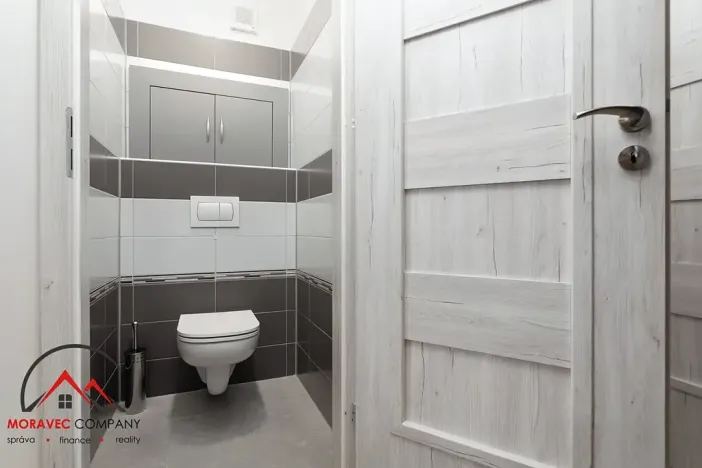 Pronájem bytu 3+1, Krnov, Dvořákův okruh, 85 m2