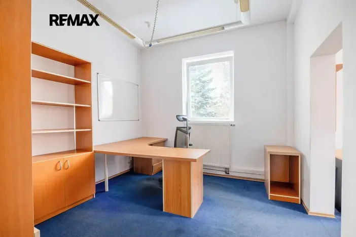 Pronájem výrobních prostor, Rudná, Masarykova, 1270 m2