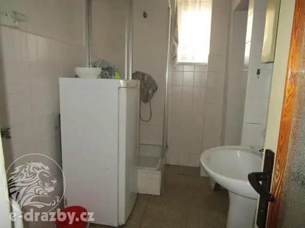 Dražba vícegeneračního domu, Praha - Letňany, Vamberská, 246 m2