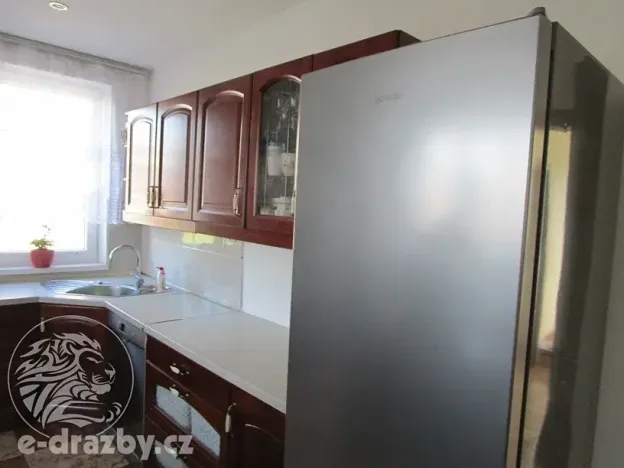 Dražba vícegeneračního domu, Praha - Letňany, Vamberská, 246 m2