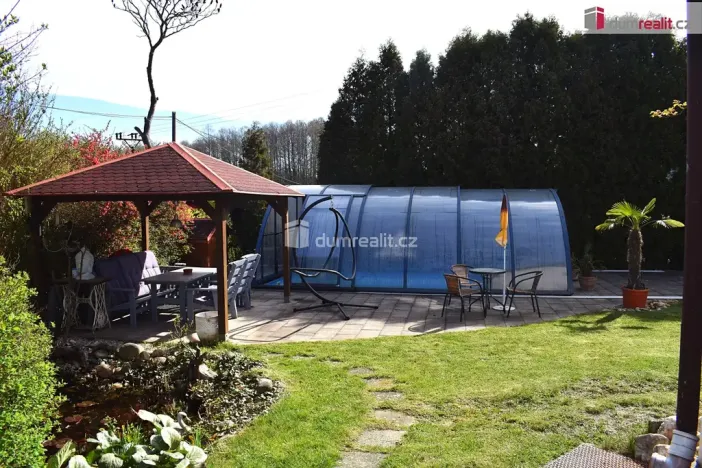 Prodej rodinného domu, Žďár, 952 m2