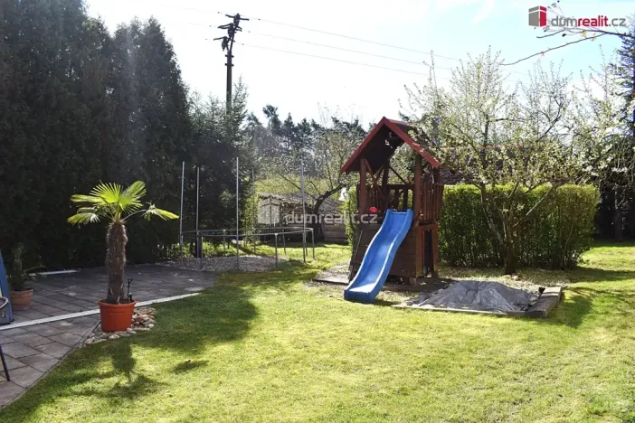 Prodej rodinného domu, Žďár, 952 m2