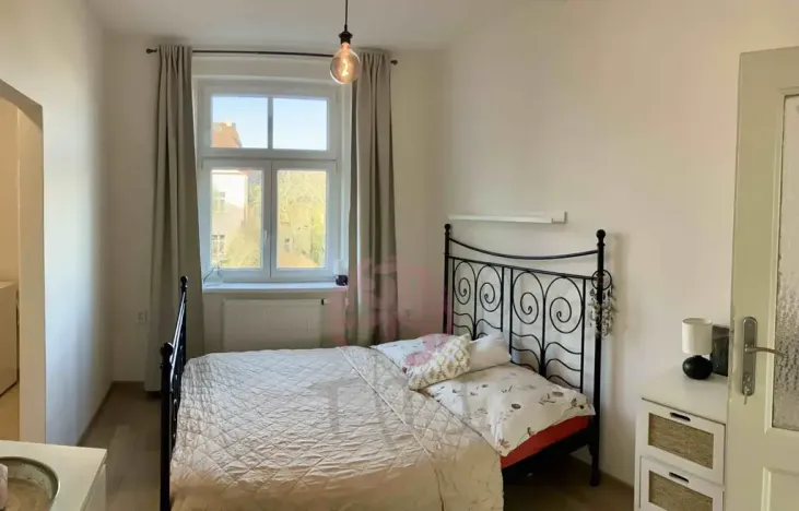 Pronájem bytu 2+kk, Praha - Strašnice, Pitkovická, 50 m2