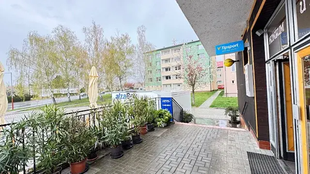 Pronájem obchodního prostoru, Hulín, Višňovce, 402 m2