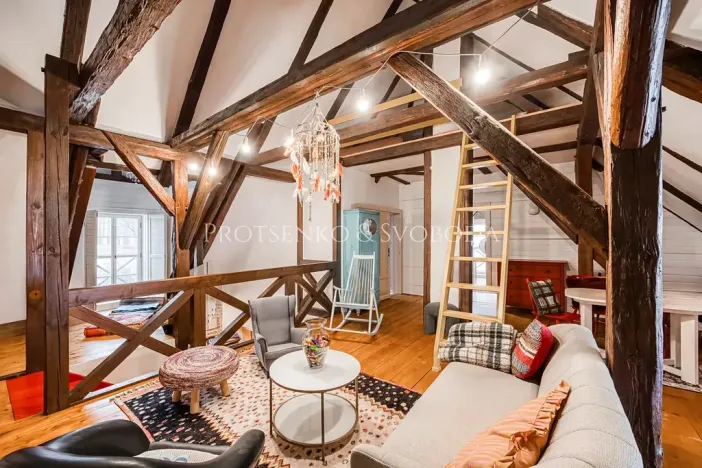 Prodej chalupy, Hluboká nad Vltavou, Ve Školkách, 351 m2