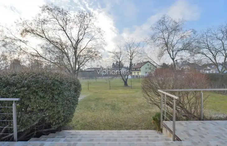 Pronájem vily, Průhonice, Sadová, 350 m2