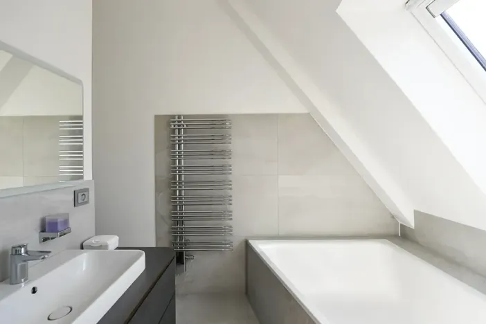 Prodej atypického bytu, Praha, Valentinská, 108 m2