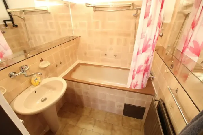 Pronájem bytu 2+1, Praha - Vinohrady, náměstí Jiřího z Lobkovic, 61 m2