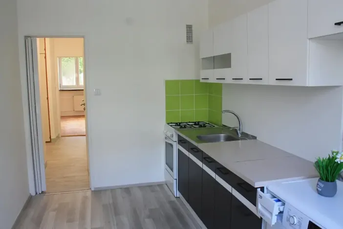 Pronájem bytu 1+1, Zlín, Zarámí, 37 m2