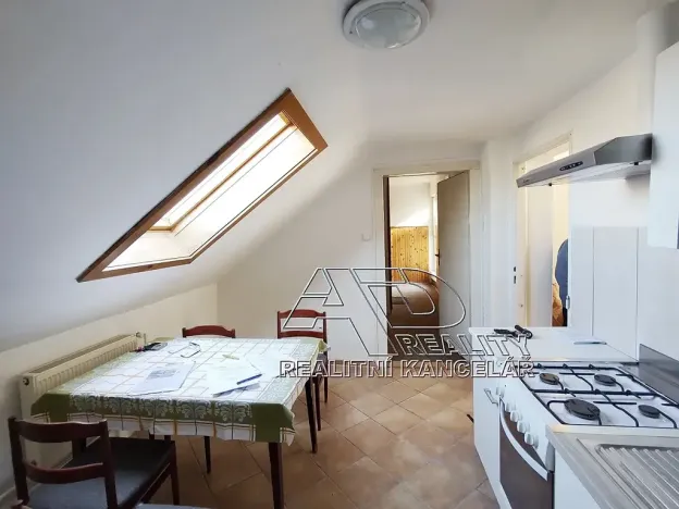 Pronájem bytu 2+1, České Budějovice, 70 m2