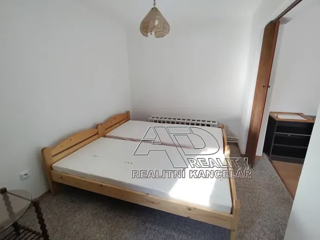 Pronájem bytu 2+1, České Budějovice, 70 m2