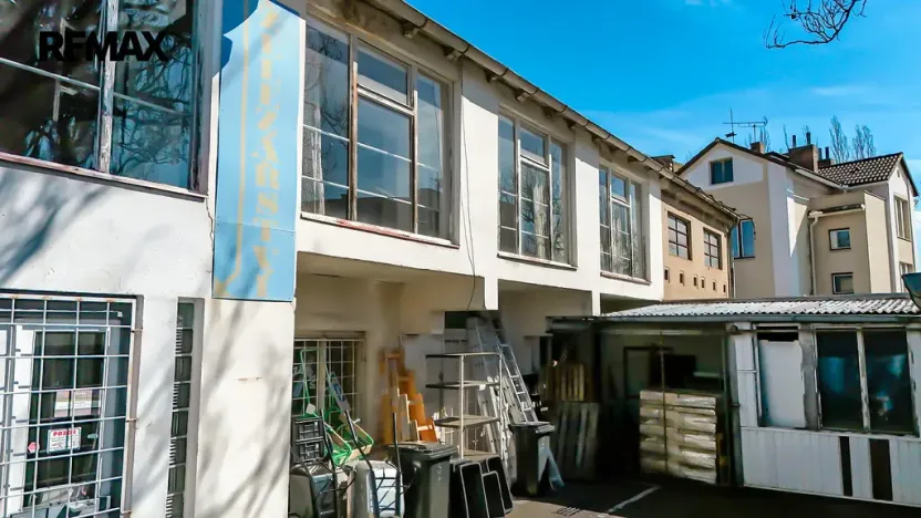 Prodej obchodního prostoru, Kolín - Kolín V, Sadová, 377 m2