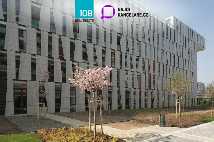 Pronájem kanceláře, Praha - Karlín, Karolinská, 2679 m2
