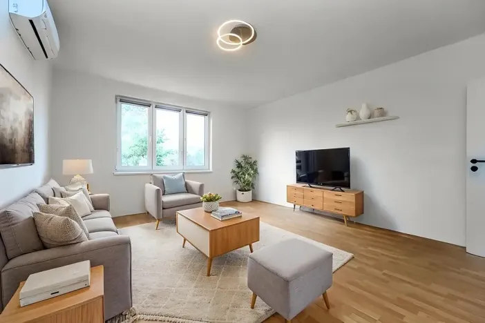 Prodej bytu 3+1, Mořina, 79 m2