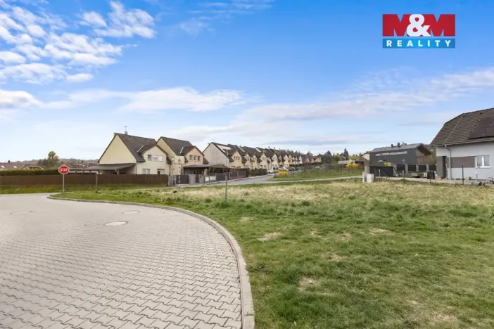 Prodej pozemku pro bydlení, Lány, 589 m2