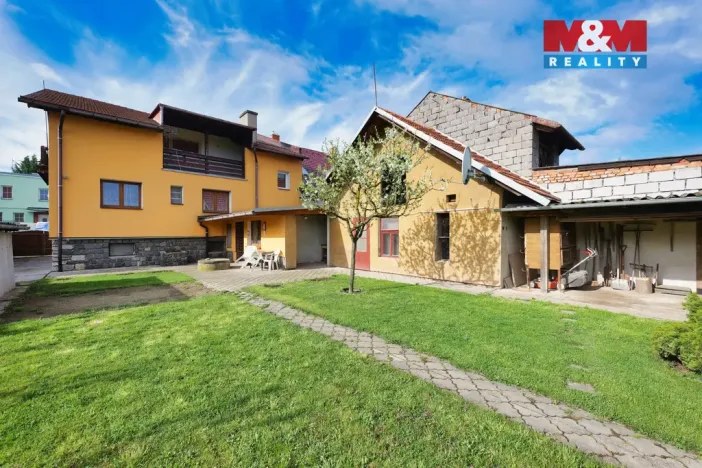 Prodej rodinného domu, Olomouc - Nemilany, Sportovní, 245 m2