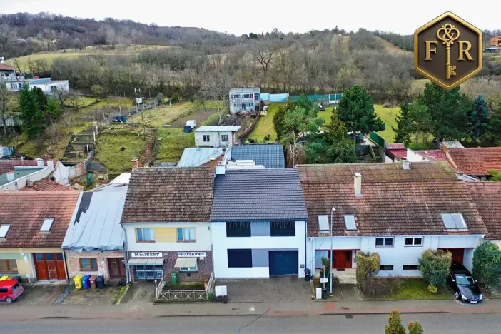 Prodej rodinného domu, Blučina, Komenského, 201 m2