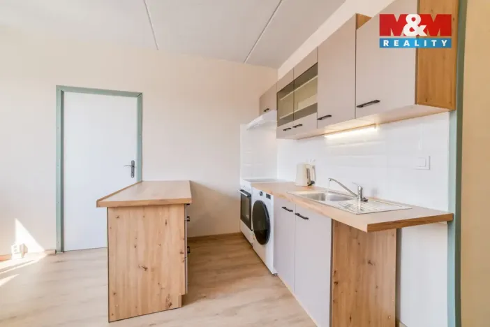 Prodej bytu 1+1, Teplá, Palackého, 41 m2