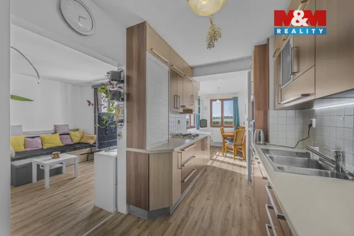 Prodej rodinného domu, Sulice - Želivec, Hlavní, 374 m2