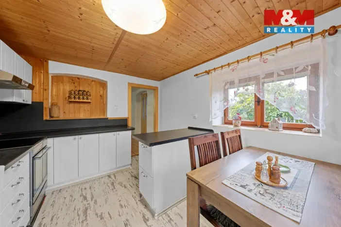 Prodej rodinného domu, Bynovec, 164 m2